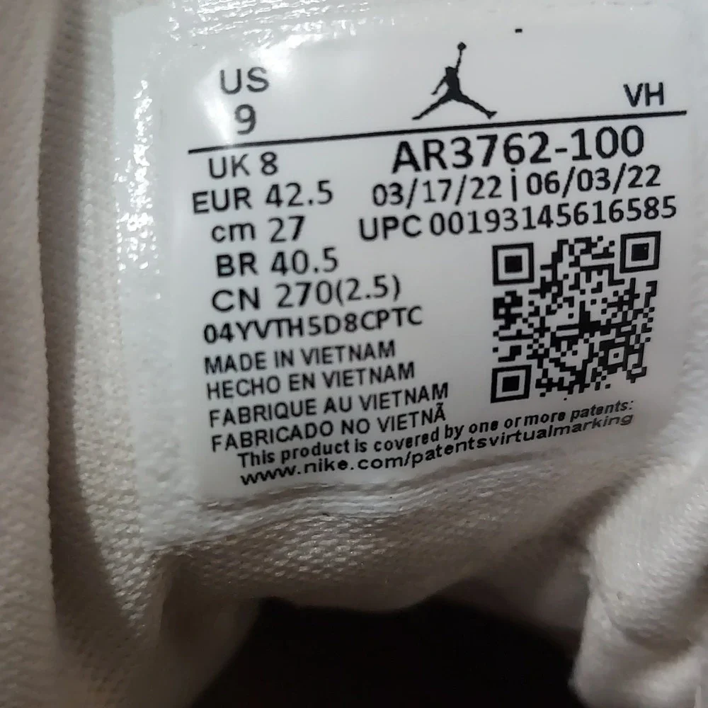 Nike Air Jordan Jumpman Basketball Shoes Mens‎ Size 9 White AR3762-100
